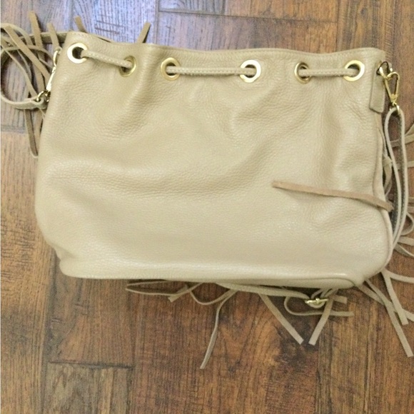 NWT Divas leather bag fringed bucket - Picture 2 of 5